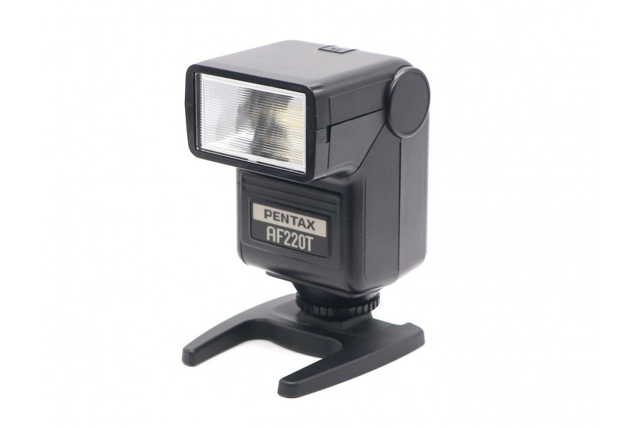 Автоматическая фотовспышка Pentax AF220T