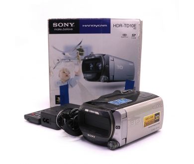 Цифровая видеокамера Sony HDR-TD10E в упаковке