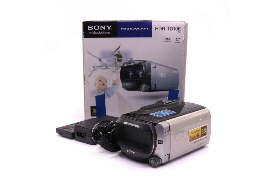 Цифровая видеокамера Sony HDR-TD10E в упаковке