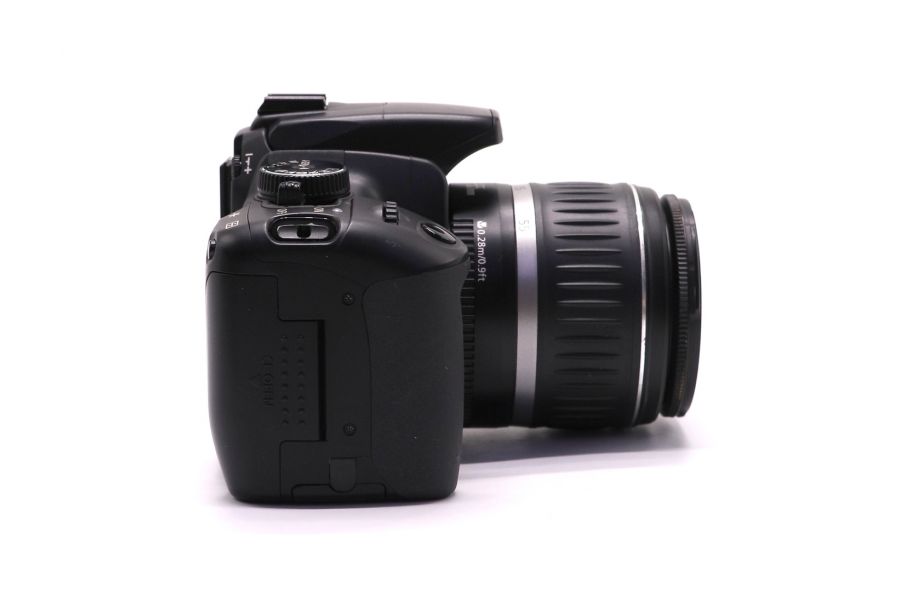 Зеркальный цифровой фотоаппарат Canon EOS 400D kit