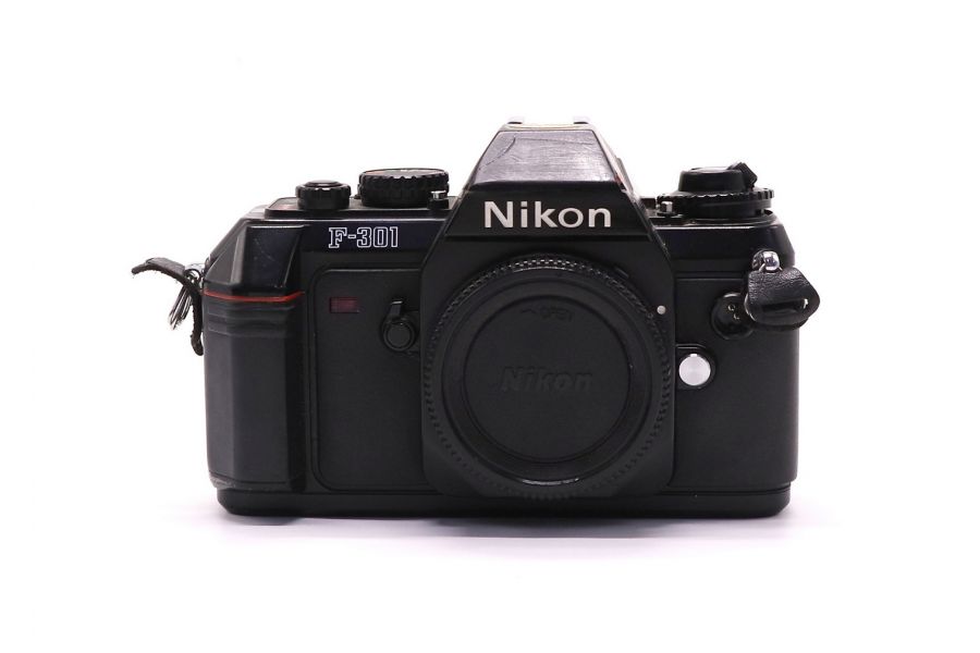 Зеркальный фотоаппарат Nikon F-301 body (Japan)