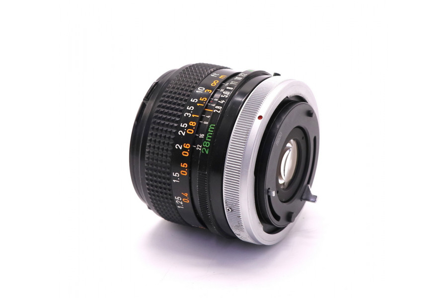 Мануальный Canon FD 2.8/28mm S.C. (Japan)