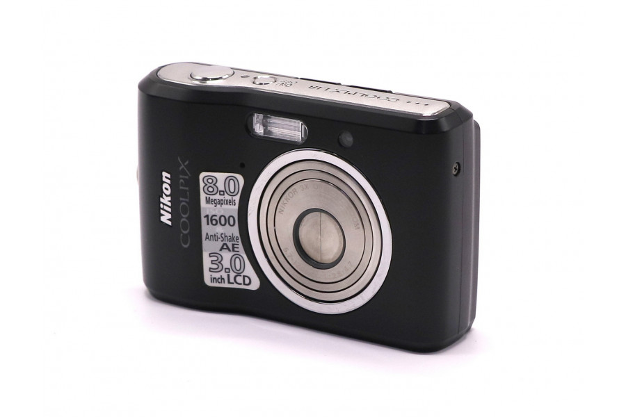 Фотокамера цифровая компактная Nikon Coolpix L18