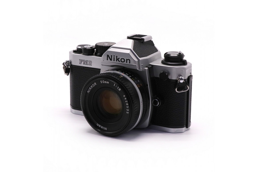 Фотоаппарат Nikon FM2 + Nikkor 50mm f/1.8