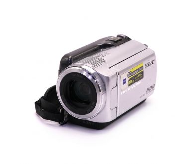 Компактная цифровая видеокамера Sony DCR-SR67E