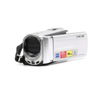 Цифровая видеокамера Sony DSR-SX63E Handycam
