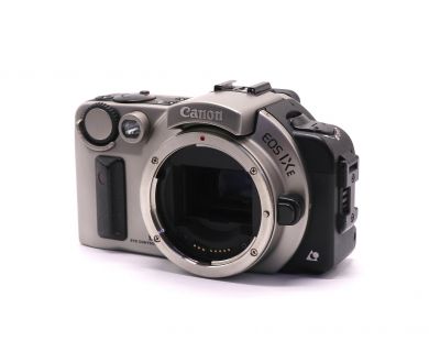 Плёночная зеркальная камера Canon EOS IX E body