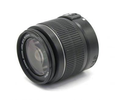 Автофокусный Canon EF-S 18-55mm 3,5-5,6 IS II