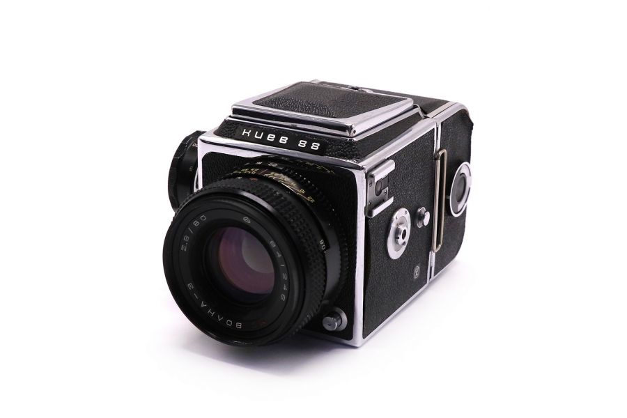 Советский фотоаппарат Киев 88 + МС Волна-3 2,8/80