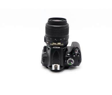 Фотоаппарат Nikon D5000 kit в упаковке (пробег 11460 кадров)