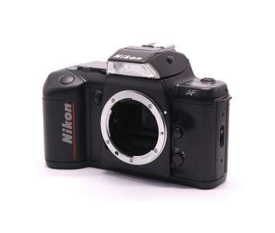 Плёночная зеркальная камера Nikon F-401 QD body
