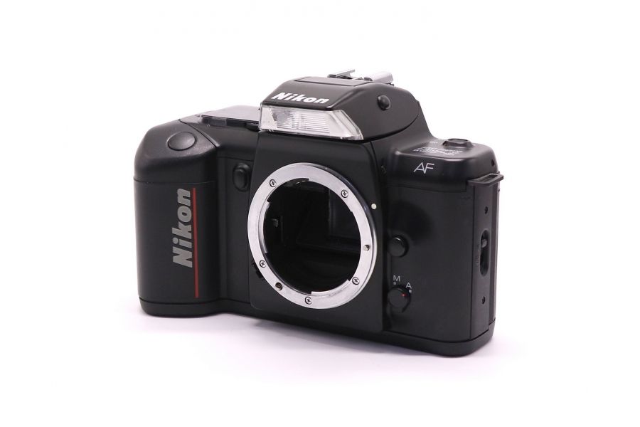 Плёночная зеркальная камера Nikon F-401 QD body