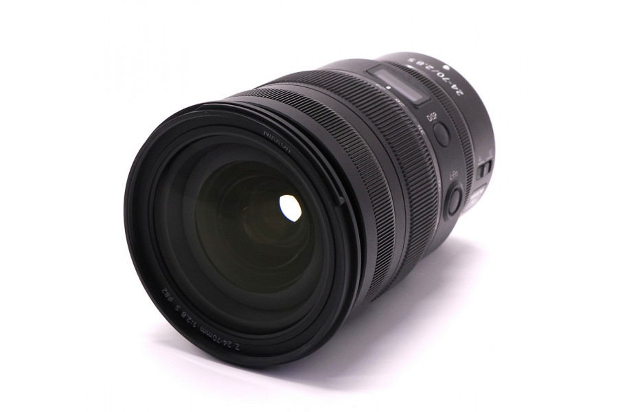 Объектив цифровой Nikon 24-70mm f/2.8 S Nikkor Z