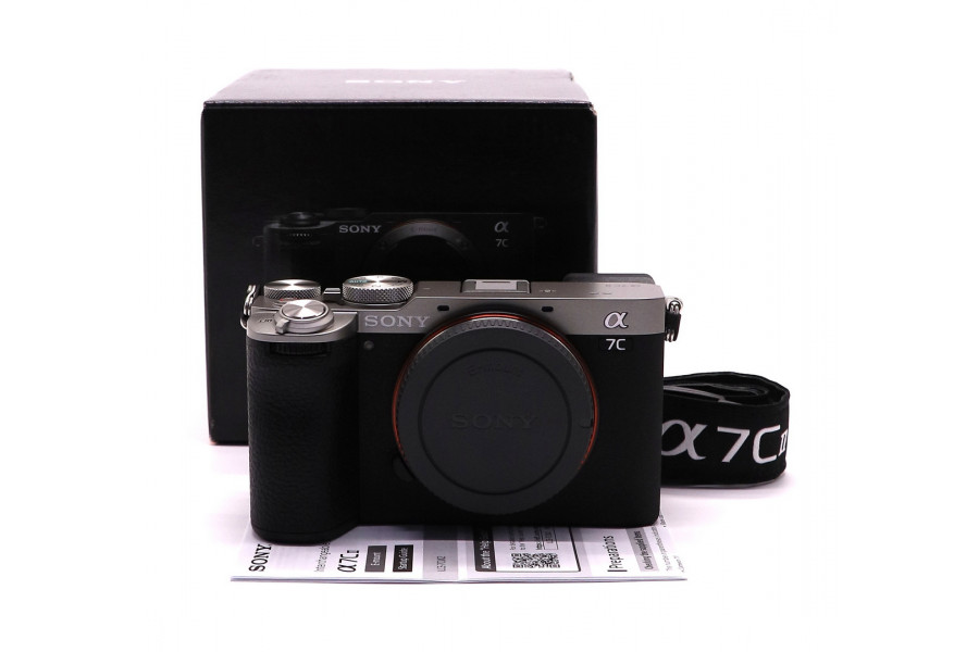Камера Sony A7C ILCE-7C II body в упаковке