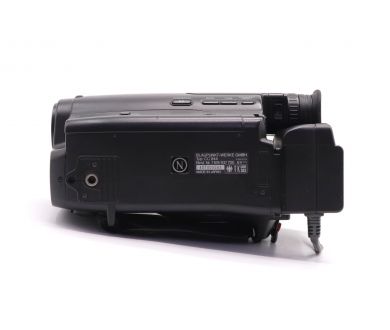 Видеокамера компактная аналоговая Blaupunkt CC 844