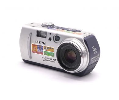 Компактный Sony Cyber-shot DSC-P50 в упаковке