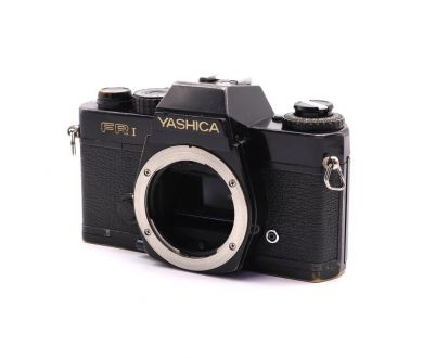 Зеркальный фотоаппарат Yashica FR I body