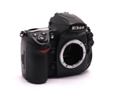 Камера Nikon D700 body (пробег 229000 кадров)