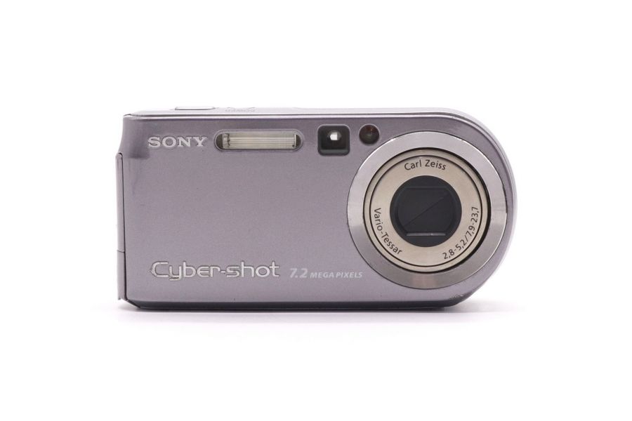 Цифровая камера Sony Cyber-Shot DSC-P200
