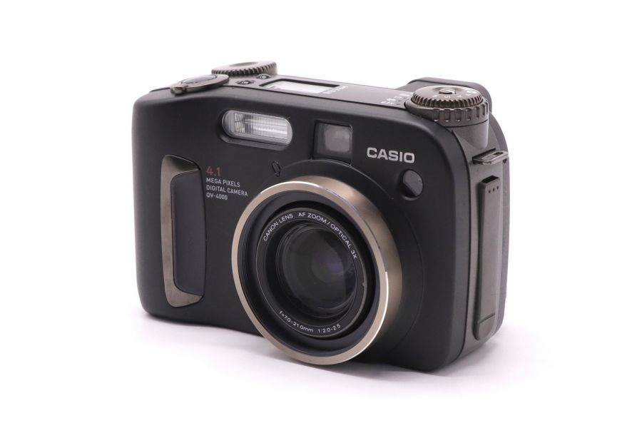 4-мегапиксельная цифровая камера Casio QV-4000
