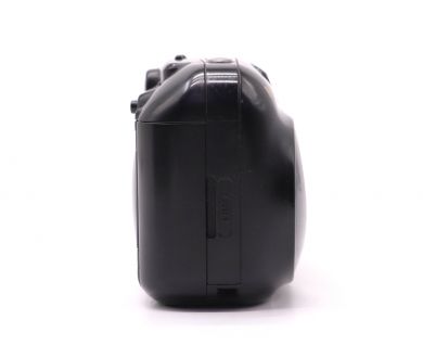Компактная плёночная камера Minolta Riva Zoom 70w