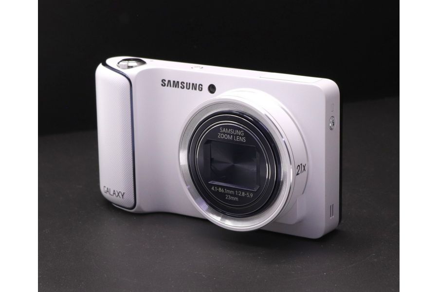 Камера Samsung Galaxy Camera EK-GC110 (white)