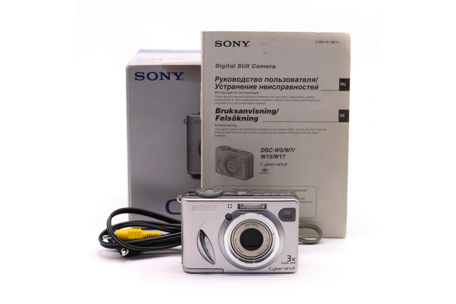 Фотокамера Sony Cyber-shot DSC-W5 в упаковке