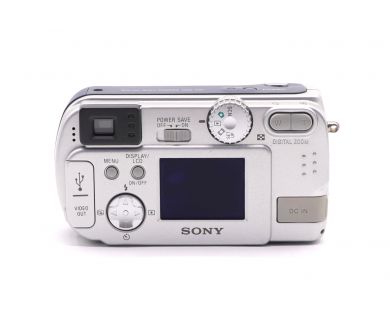 Фотокамера Sony Cyber-shot DSC-P31 в упаковке