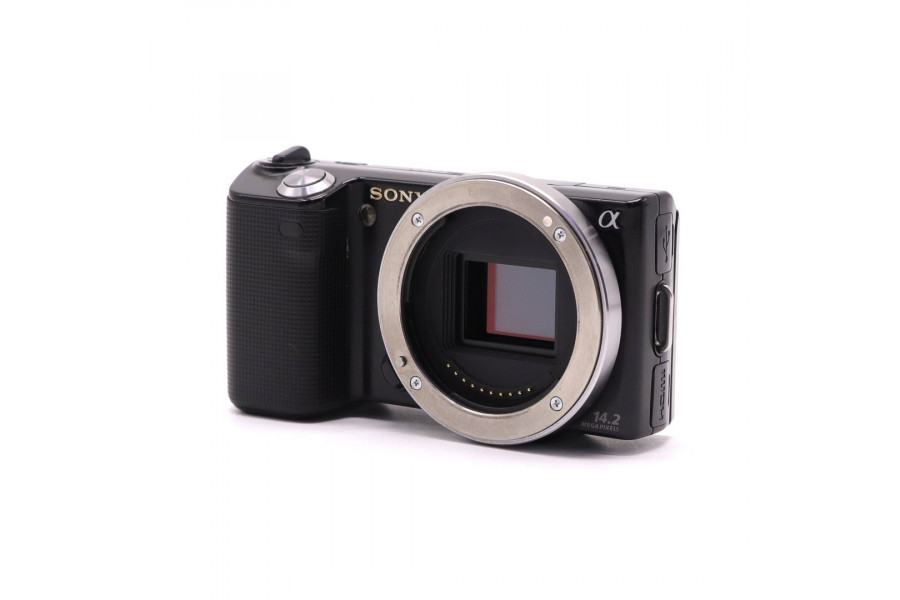 Камера Sony Nex-5 body (пробег 82000 кадров)