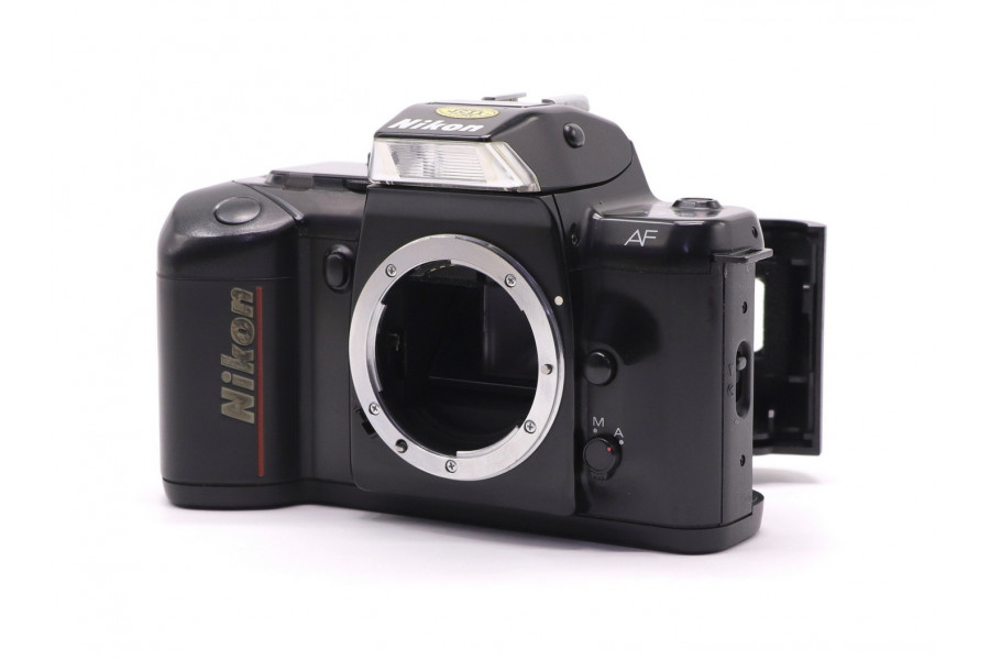 Фотоаппарат Nikon N4004 body (неисправный)