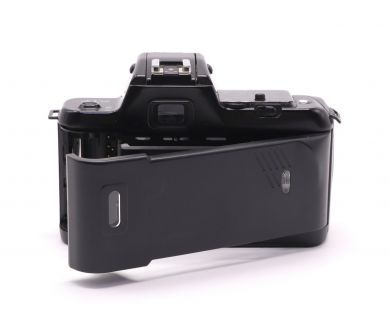 Фотоаппарат Nikon N4004 body (неисправный)