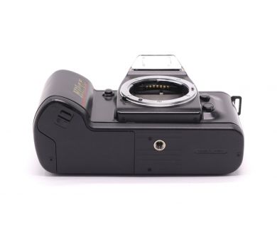 Фотоаппарат Nikon N4004 body (неисправный)
