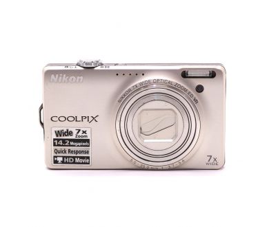 Фотоаппарат компактный Nikon Coolpix S6000
