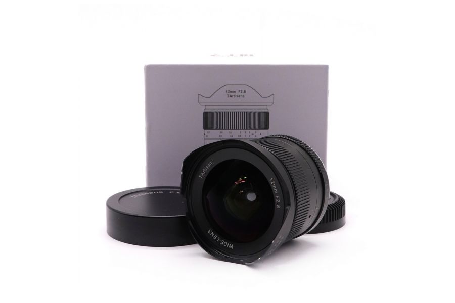 Объектив 7Artisans 12mm f/2.8 Micro 4/3 в упаковке