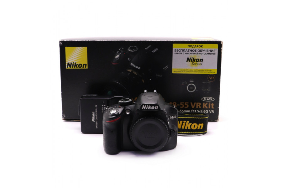 Nikon D3200 body в упаковке (пробег 14470 кадров)