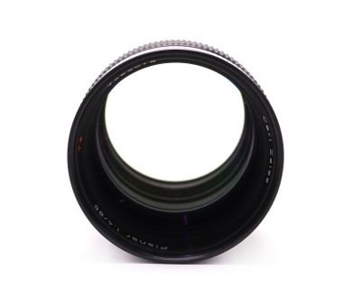 Портретный объектив Planar 1,4/85 T* Carl Zeiss