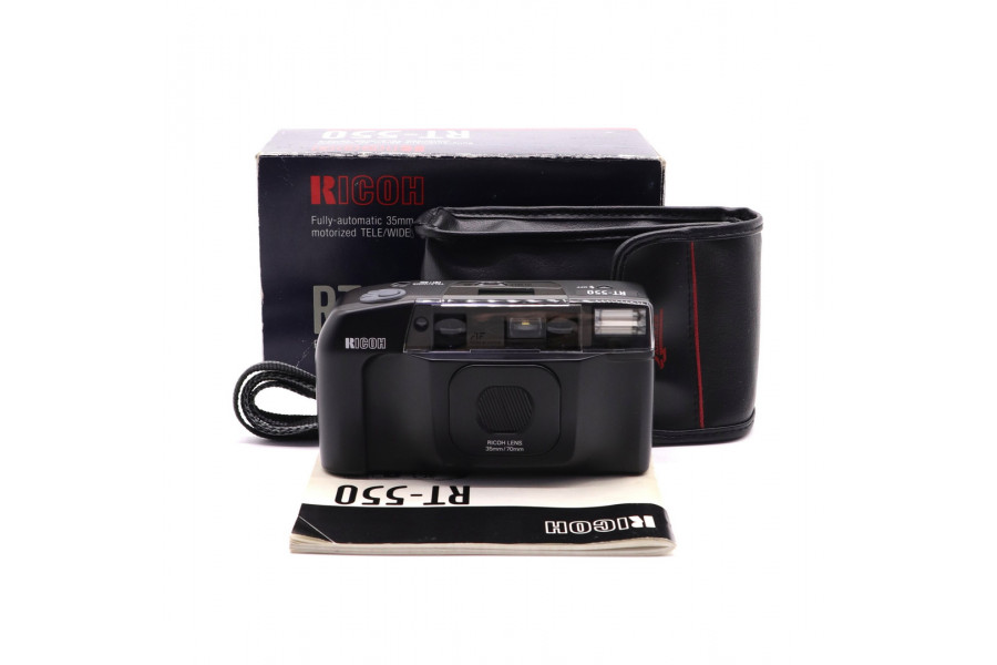 Пленочный фотоаппарат Ricoh RT-550 в упаковке