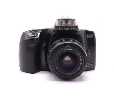 Плёночная камера Minolta Dynax 300si kit