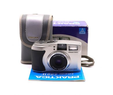 Плёночная камера Praktica Zoom 600W в упаковке