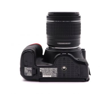 Nikon D5600 kit в упаковке (пробег 16655 кадров)