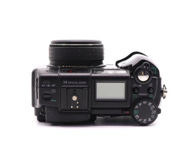 Цифровая фотокамера Olympus C-5050 Zoom Camedia