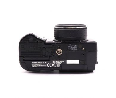 Цифровая фотокамера Olympus C-5050 Zoom Camedia
