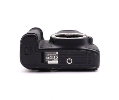 Canon EOS 6D body (пробег 210295 кадров)