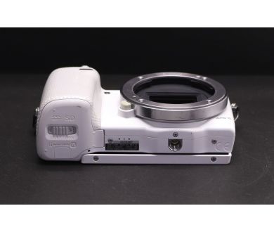 Фотоаппарат Sony Nex-5R body (неисправен)