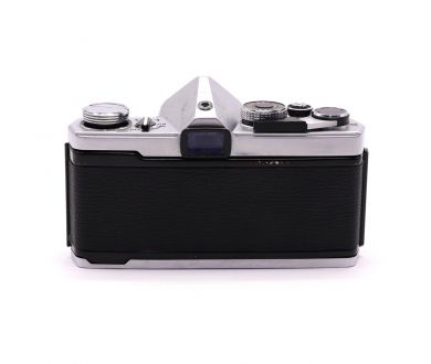 Зеркальный плёночный фотоаппарат Olympus OM-1 body
