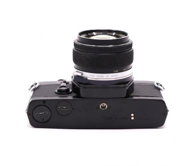 Плёночный фотоаппарат Olympus OM-1 kit черный