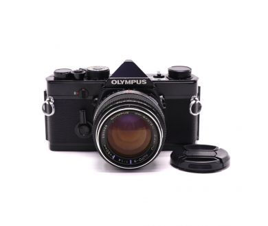 Плёночный фотоаппарат Olympus OM-1 kit черный