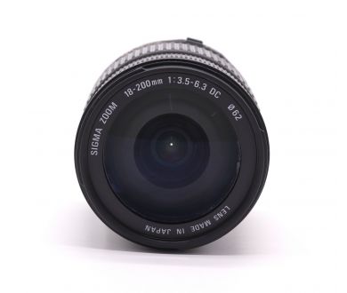 Объектив Sigma AF 18-200mm f/3.5-6.3 DC для Sony A