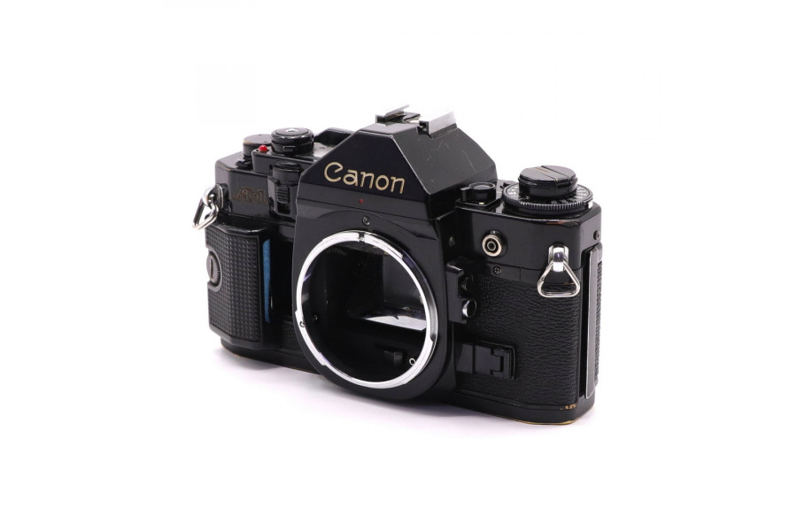 Зеркальная пленочная камера Canon A-1 body