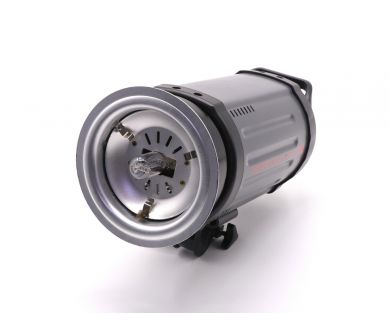 Студийный галогенный осветитель Falcon Eyes QL-500